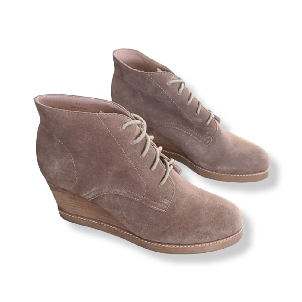 J JILL Chukka Wedge Boots 9.5 Ankle Booties Tan Suede Lace Up Oxfords Wedges - Picture 9 of 13